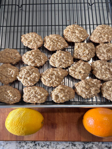 Orange-nut Oatmeal Cookies